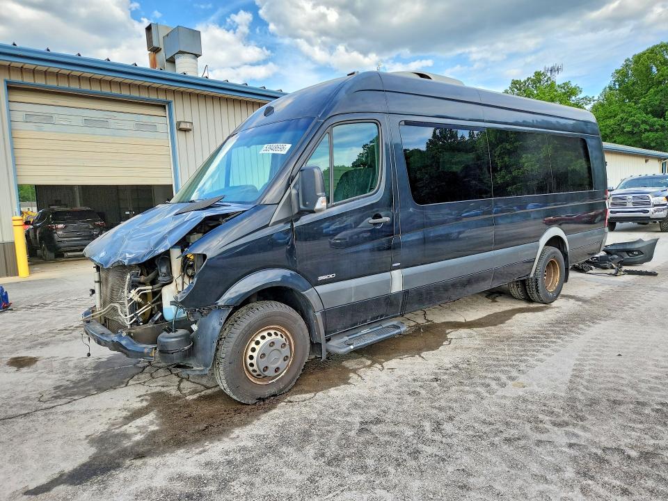 2015 Mercedes-benz Sprinter VIN WD3PF4CCXFP130565 COPART salvage auction — FRONT END, Nj - Cert Of Title-Salvage, sold $14,200 on 2026-07-13 (photo 1)