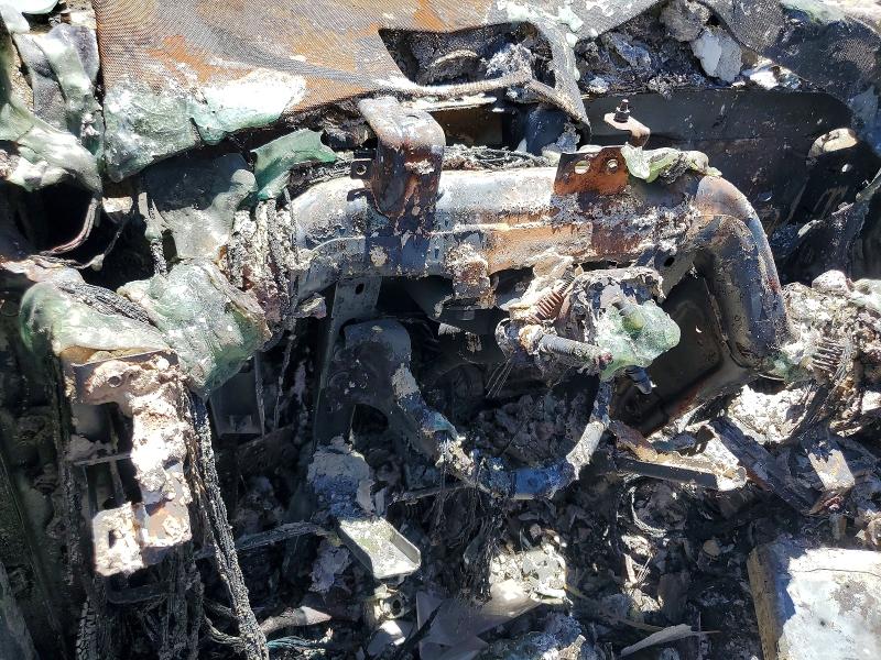 2020 Cadillac VIN 1GYS4KKJ6LR223135 COPART salvage auction — BURN, Nv - Non-Repairable Vehicle Cert, sold $125 on 2026-07-08 (photo 9)