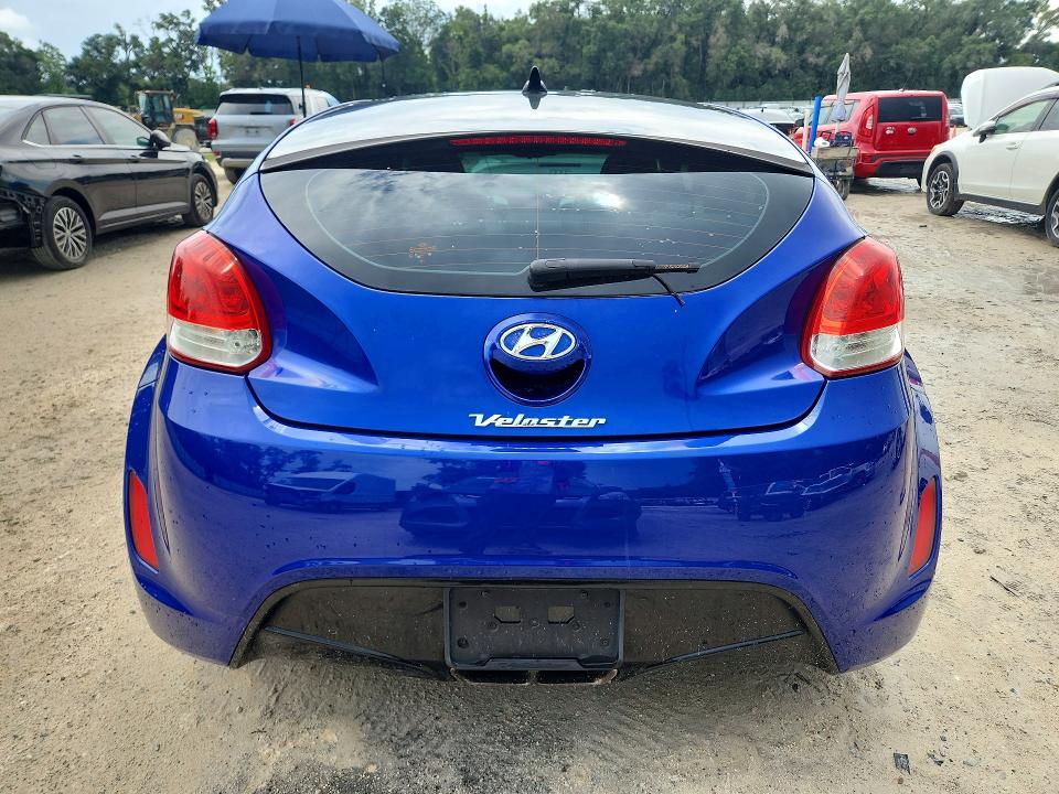 2012 Hyundai Veloster VIN KMHTC6AD1CU069796 COPART salvage auction — MECHANICAL, Fl - Cert Of Title Slvg Rebuildable, sold $350 on 2026-07-07 (photo 6)
