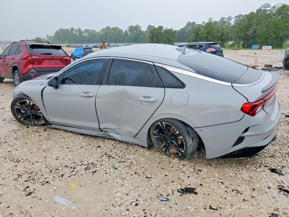 2021 Kia K5 VIN 5XXG64J29MG013516 COPART salvage auction — SIDE, Tx - Salvage Vehicle Title, sold $200 on 2026-07-28 (photo 2)