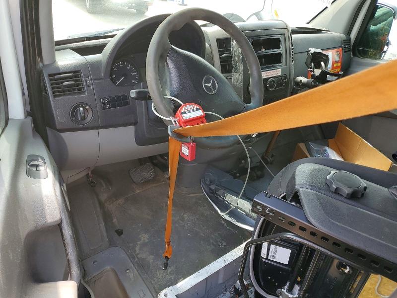 2014 Mercedes-benz Sprinter 2500 VIN WD3PE8DE8E5901156 COPART salvage auction — FRONT END, TX - CERTIFICATE OF TITLE, sold $200 on 2026-07-23 (photo 8)