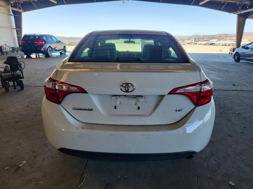 2015 Toyota Corolla VIN 5YFBURHE2FP327824 COPART salvage auction — FRONT END, CA - SALVAGE CERTIFICATE, sold $1,400 on 2026-07-23 (photo 6)