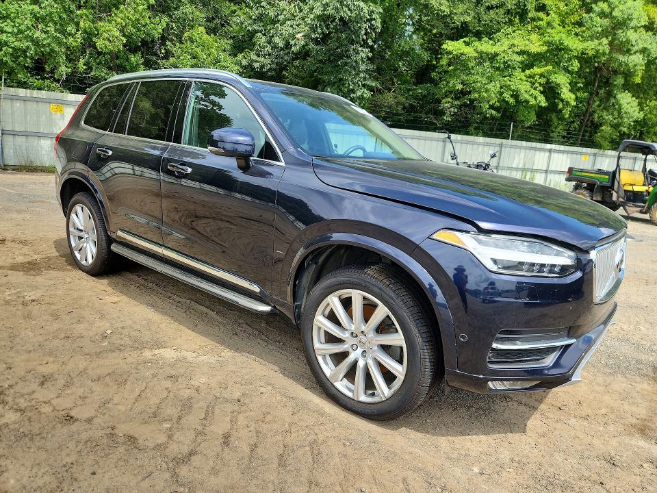 2017 Volvo Xc90 VIN YV4A22PL6H1142527 COPART salvage auction — WATER/FLOOD, La - Cert Of Title-Salvage Flood, sold $3,850 on 2026-07-23 (photo 4)