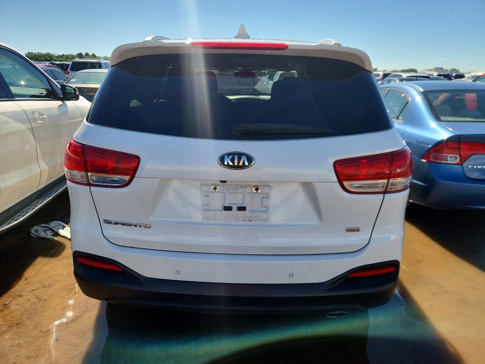 2017 Kia Sorento VIN 5XYPG4A37HG250934 COPART salvage auction — SIDE, Il - Salvage Certificate, sold $1,700 on 2026-07-11 (photo 6)