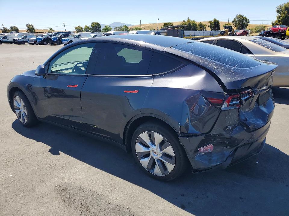 2024 Tesla Model y VIN 7SAYGDED6RF097322 COPART salvage auction — REAR END, CA - SALVAGE CERTIFICATE, sold $11,200 on 2026-07-13 (photo 2)