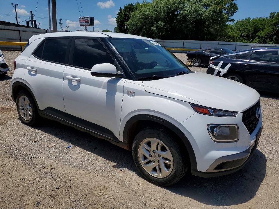 2022 Hyundai Venue VIN KMHRB8A30NU201644 COPART salvage auction — HAIL, Salvage Title, sold $1,750 on 2026-07-21 (photo 4)