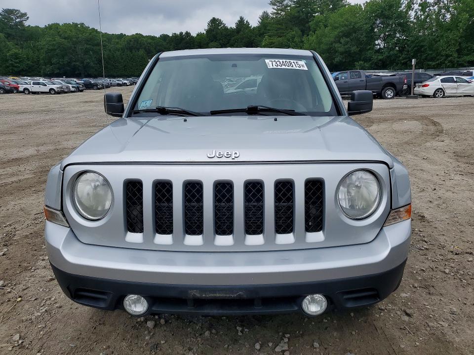 2011 Jeep Patriot VIN 1J4NT1GB4BD103910 COPART salvage auction — MINOR DENT/SCRATCHES, Ma - Certificate Of Title, sold $400 on 2026-07-09 (photo 5)