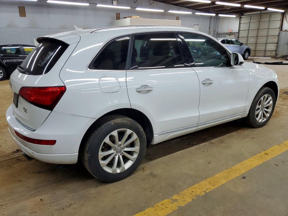 2015 Audi Q5 VIN WA1LFAFP4FA063332 COPART salvage auction — MECHANICAL, Mi - Dealer Only Clean Title, sold $3,350 on 2026-08-01 (photo 3)