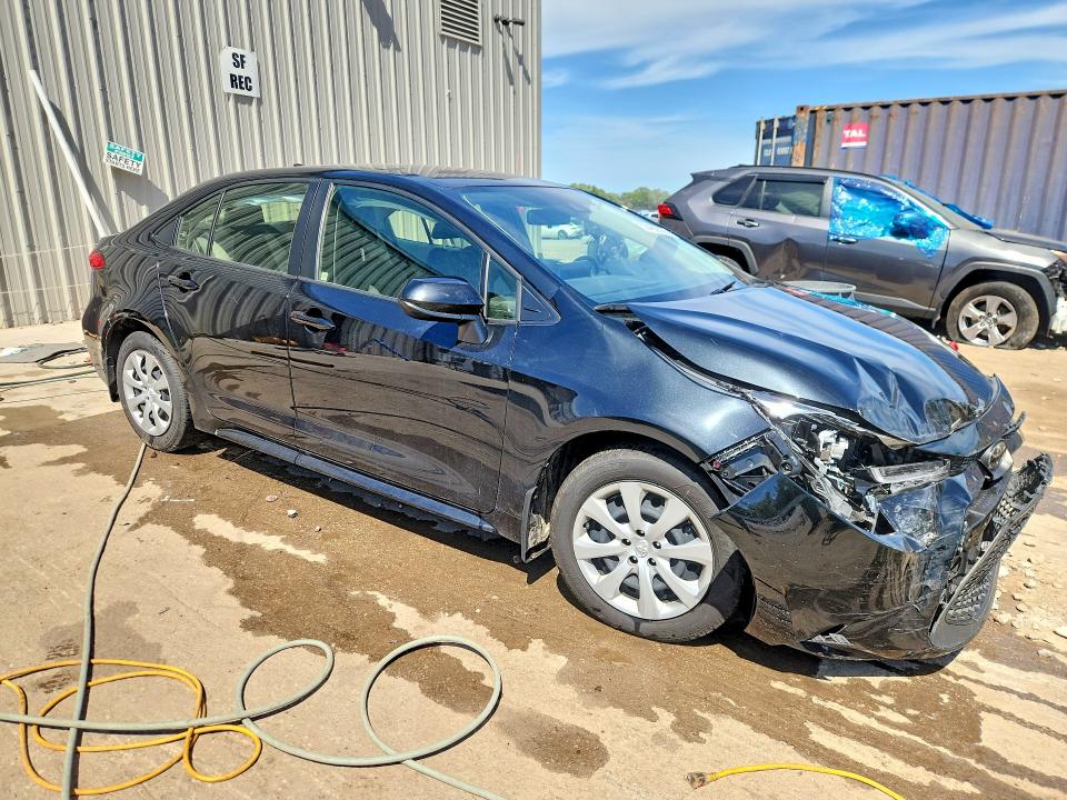 2022 Toyota Corolla VIN JTDEPMAE0NJ216645 COPART salvage auction — FRONT END, Wi - Junked Vehicle Bill Of Sale, sold $3,000 on 2026-07-20 (photo 4)