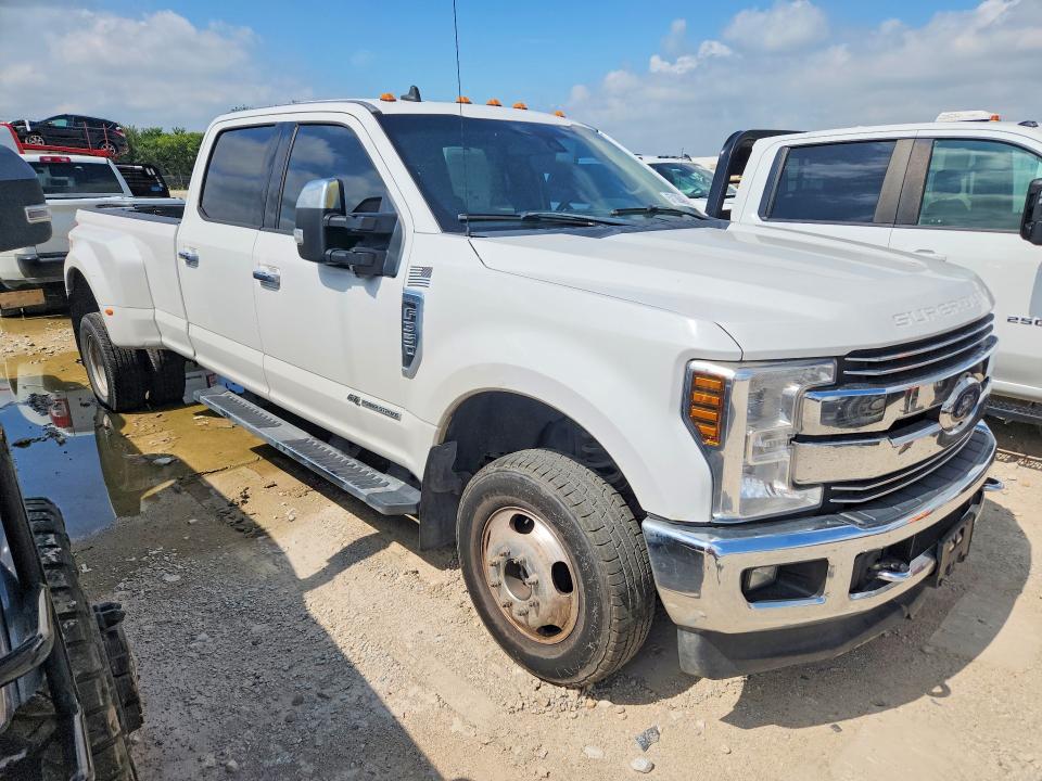 2019 Ford F350 VIN 1FT8W3DT8KEF01098 COPART salvage auction — MECHANICAL, Tx - Certificate Of Title, sold $12,500 on 2026-07-27 (photo 4)