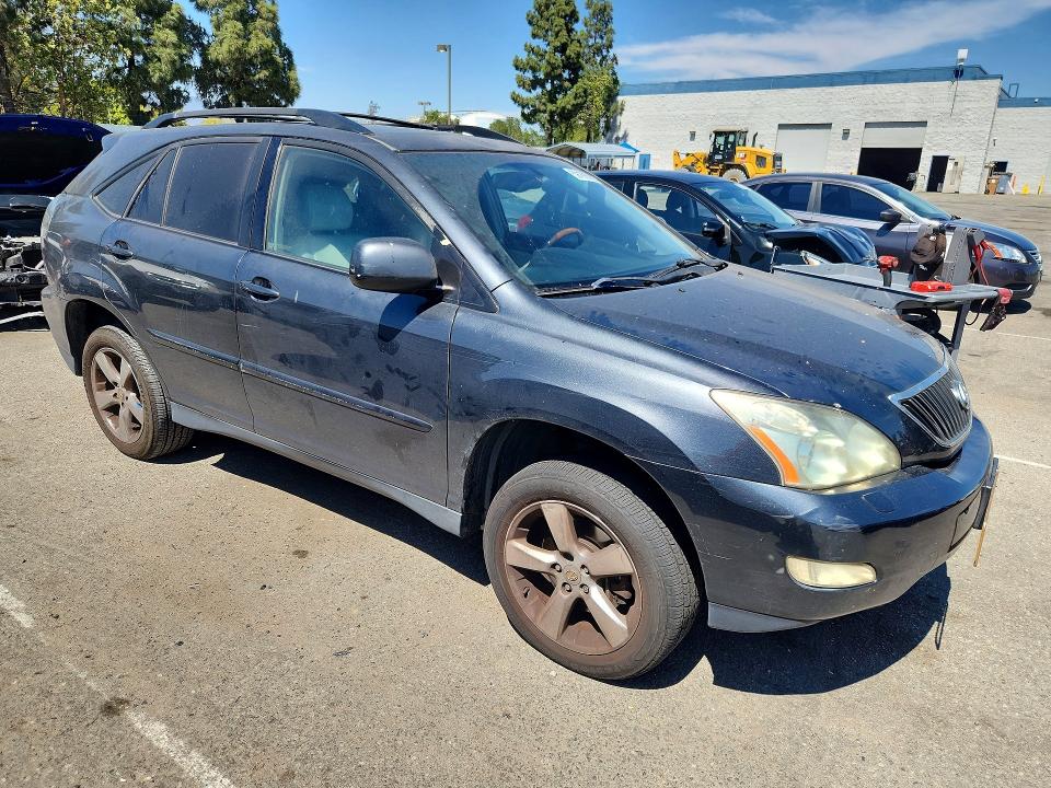 2004 Lexus Rx 330 VIN JTJHA31U440015509 COPART salvage auction — MECHANICAL, Ca - Dis/Dlr/Exp Only Clean Title, sold $525 on 2026-07-07 (photo 4)