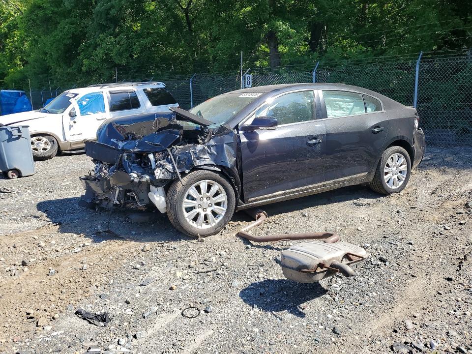 2013 Buick Lacrosse VIN 1G4GC5GR3DF324372 — COPART salvage auction photo