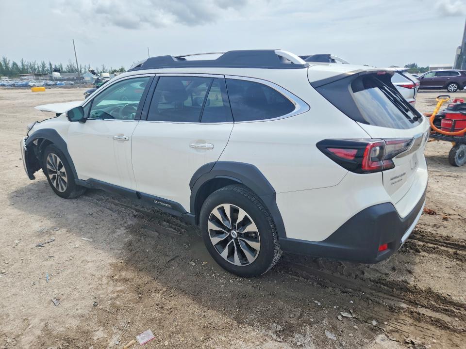 2023 Subaru Outback VIN 4S4BTAPC5P3192560 COPART salvage auction — FRONT END, Salvage Title, sold $25 on 2026-07-30 (photo 2)