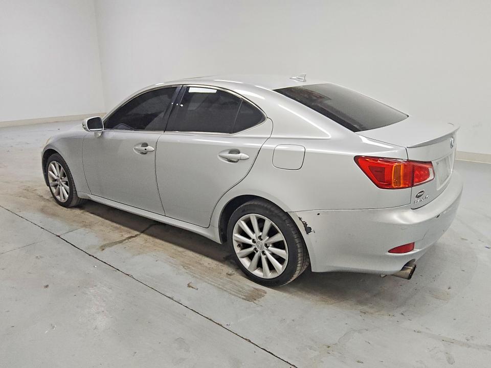 2009 Lexus Is 250 VIN JTHCK262695031408 COPART salvage auction — MINOR DENT/SCRATCHES, Md - Certificate Of Title, sold $5,400 on 2026-07-16 (photo 2)