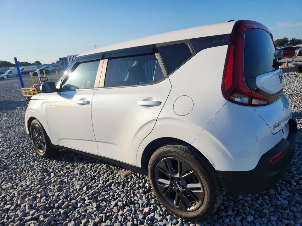 2021 Kia Soul VIN KNDJ33AUXM7140407 COPART salvage auction — FRONT END, Fl - Cert Of Title Slvg Rebuildable, sold $3,750 on 2026-07-14 (photo 2)