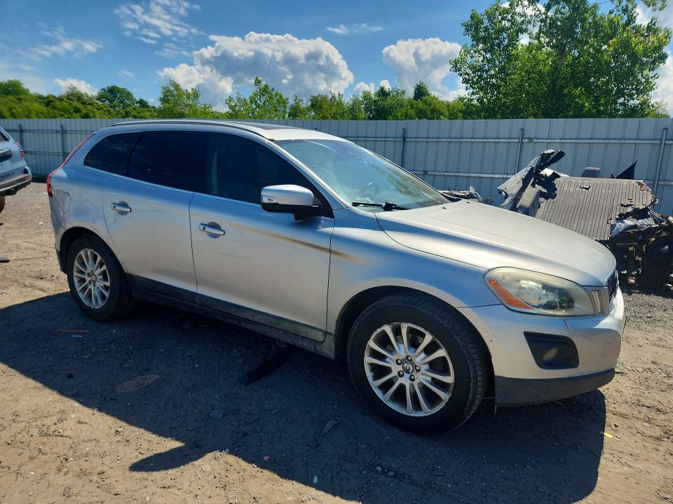 2010 Volvo Xc60 VIN YV4992DZ5A2019485 COPART salvage auction — MINOR DENT/SCRATCHES, Ma - Certificate Of Title, sold $775 on 2026-08-19 (photo 4)