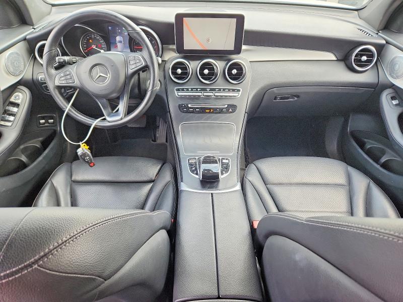 2019 Mercedes-benz Glc VIN WDC0G5EB0KF572280 COPART salvage auction — NORMAL WEAR, Ca - Dis/Dlr/Exp Only Clean Title, sold $4,750 on 2026-07-28 (photo 8)