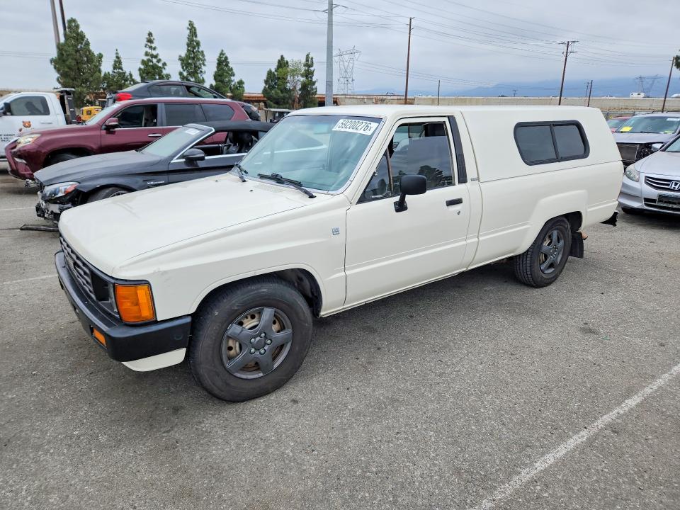 1984 Toyota Pickup VIN JT4RN55E5E5015064 COPART salvage auction — NORMAL WEAR, CA - APP FOR DUP CLEAN OR AC, sold $1,100 on 2026-07-30 (photo 1)