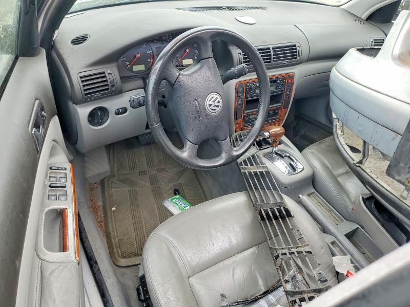 2000 Volkswagen Passat VIN WVWUH23B1YE395338 COPART salvage auction — FRONT END, WA - BILL OF SALE, sold $250 on 2026-07-20 (photo 8)
