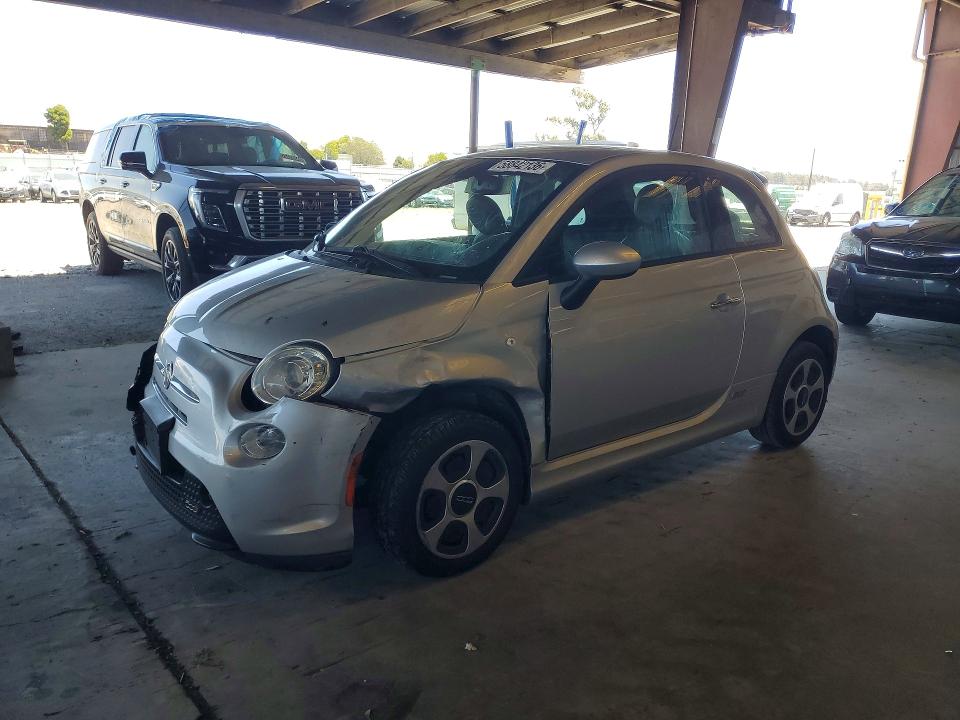 2014 Fiat 500 VIN 3C3CFFGEXET294506 COPART salvage auction — FRONT END, CA - SALVAGE CERTIFICATE, sold $200 on 2026-08-10 (photo 1)