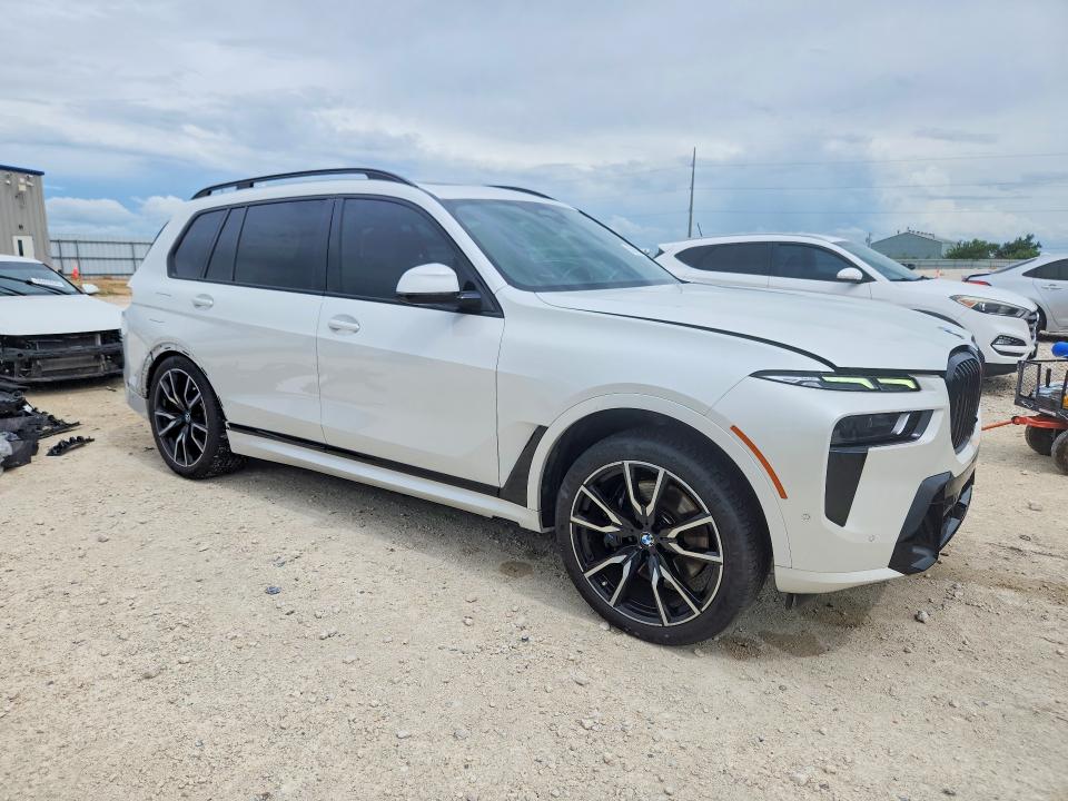 2023 BMW X7 VIN 5UX23EM06P9P83739 COPART salvage auction — REAR END, Tx - Salvage Vehicle Title, sold $21,200 on 2026-07-23 (photo 4)