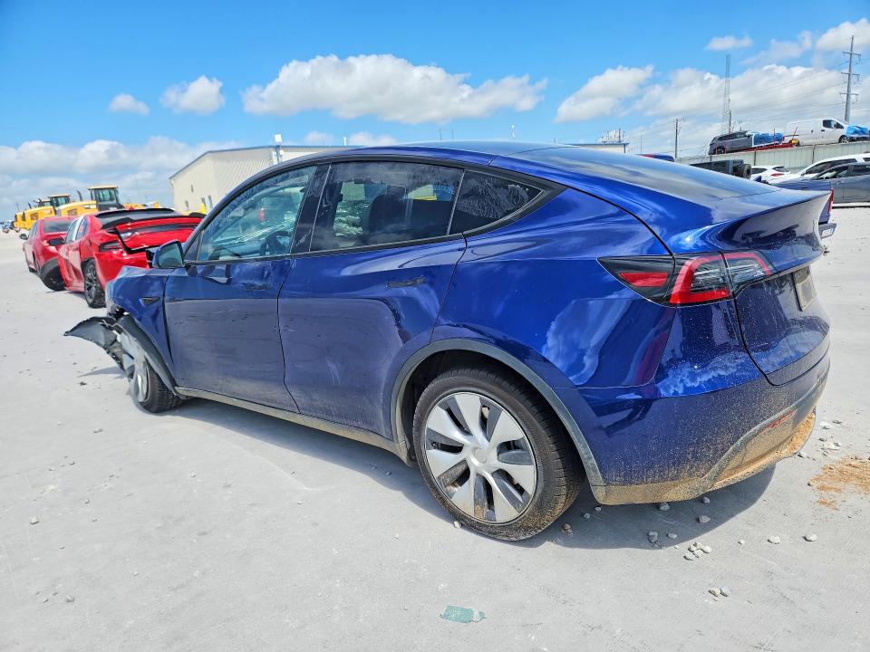 2023 Tesla Model y VIN 7SAYGDEE7PA063943 COPART salvage auction — FRONT END, Tx - Salvage Vehicle Title, sold $6,100 on 2026-07-24 (photo 2)