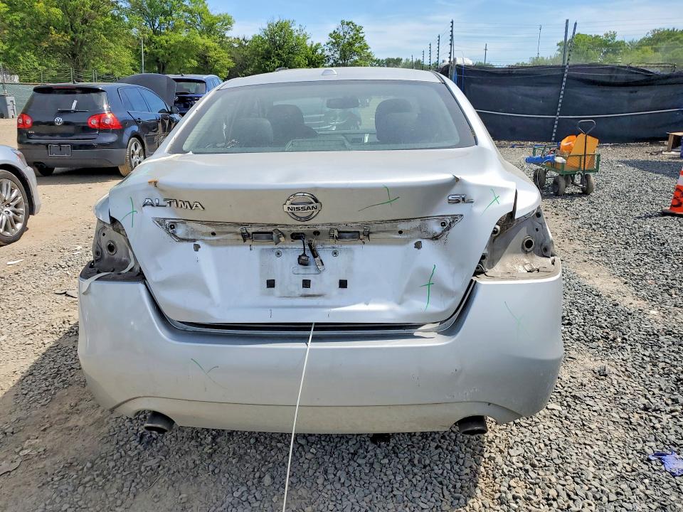2015 Nissan Altima VIN 1N4AL3AP3FN338938 COPART salvage auction — REAR END, Salvage Title, sold $775 on 2026-07-09 (photo 6)