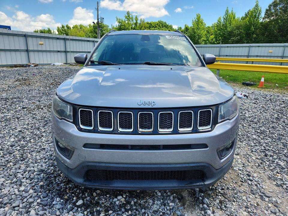 2020 Jeep Compass VIN 3C4NJCBB3LT243103 COPART salvage auction — NORMAL WEAR, Ms - Certificate Of Title, sold $3,800 on 2026-07-02 (photo 5)