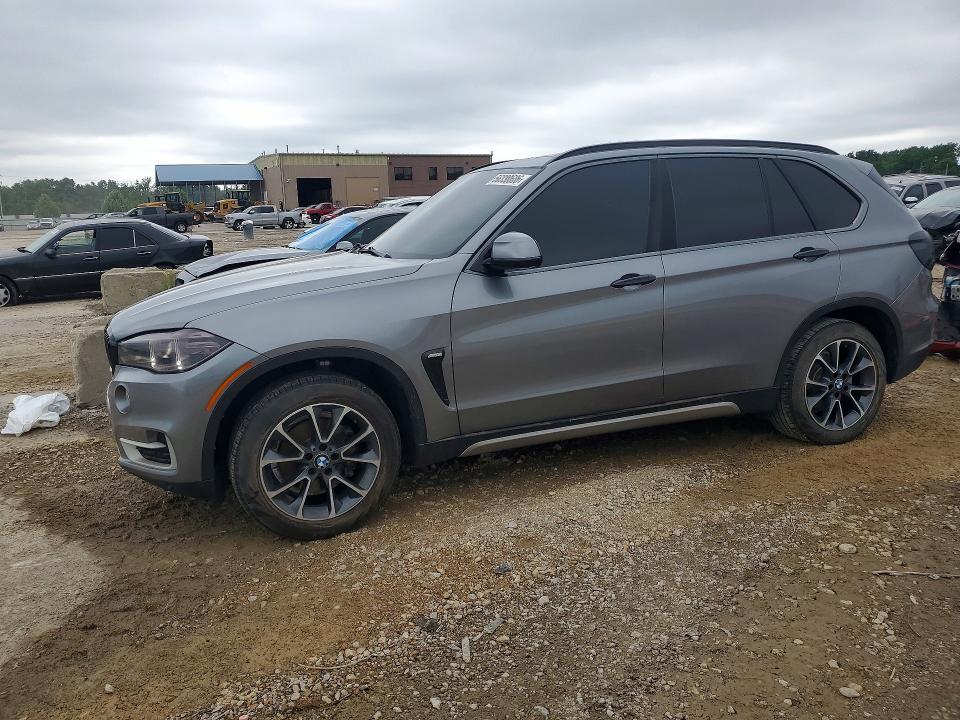 2017 BMW VIN 5UXKR0C35H0X83461 COPART salvage auction — WATER/FLOOD, Salvage Title, sold $100 on 2026-07-28 (photo 1)