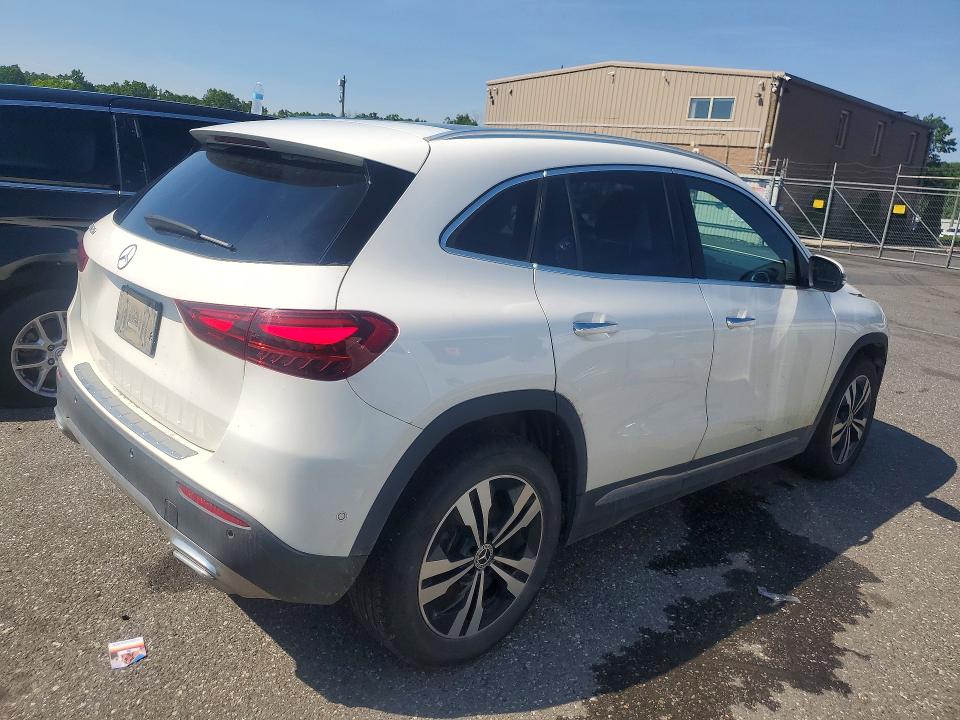 2025 Mercedes-benz Gla-klasse VIN W1N4N4GB7SJ649771 COPART salvage auction — FRONT END, Ct - Clean Title, sold $14,200 on 2026-07-08 (photo 3)