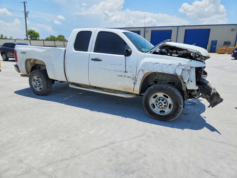 2013 Chevrolet VIN 1GC2KVCG3DZ132129 COPART salvage auction — FRONT END, Tx - Salvage Vehicle Title, sold $1,900 on 2026-07-02 (photo 4)