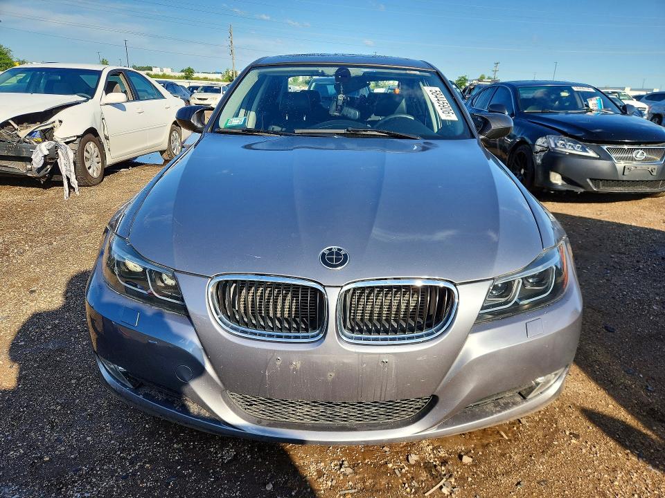 2011 BMW 3er VIN WBAPK5G57BNN31545 COPART salvage auction — ROOF, Il - Salvage Certificate, sold $325 on 2026-07-28 (photo 5)