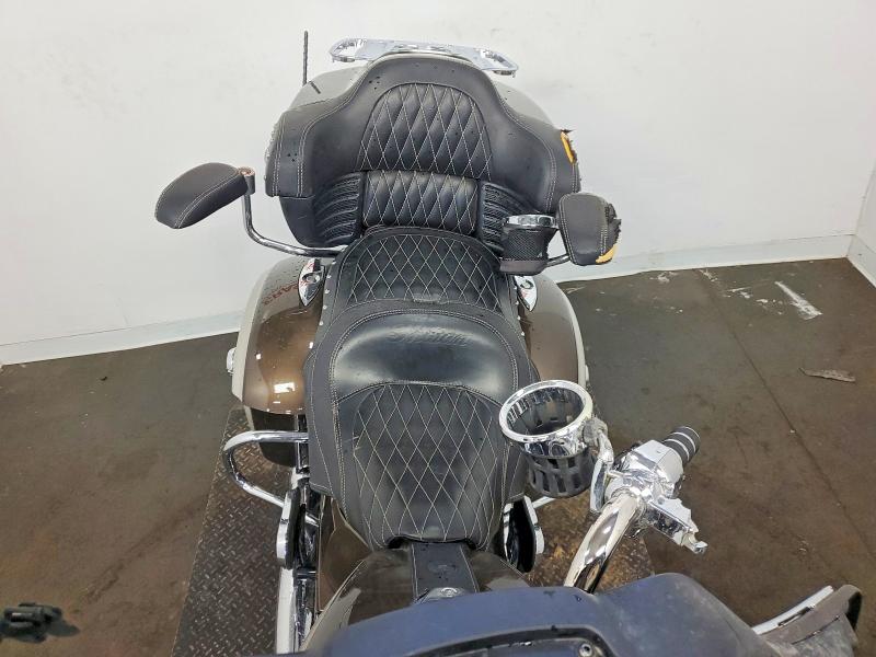 2023 Indian motorcycle co. Roadmaster VIN 56KTRABB3P3413136 COPART salvage auction — SIDE, MN - CERT OF TITLE-SALVAGE, sold $3,150 on 2026-07-30 (photo 5)