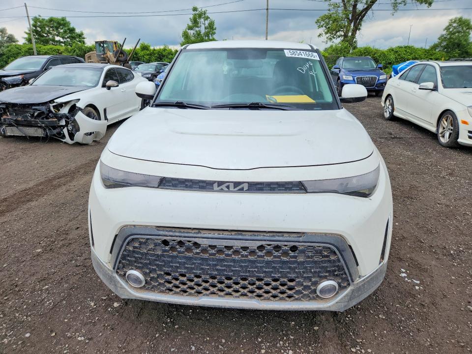 2025 Kia Soul VIN KNDJ23AU1S7940674 COPART salvage auction — WATER/FLOOD, QC - IRRECUPERABLE, sold $250 on 2026-07-28 (photo 5)