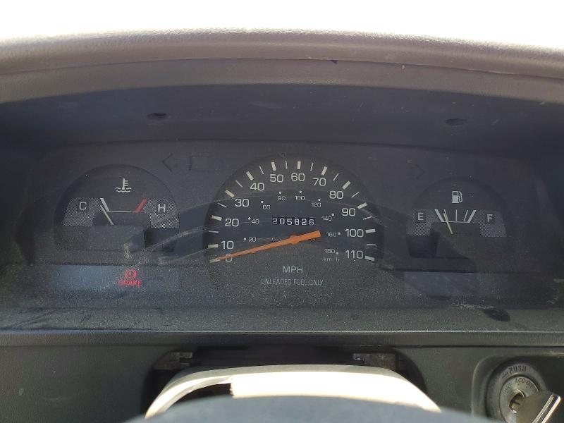 1994 Toyota Pickup VIN 4TARN81A9RZ255121 COPART salvage auction — MINOR DENT/SCRATCHES, Ca - Dis/Dlr/Exp Only Clean Title, sold $2,650 on 2026-07-08 (photo 9)
