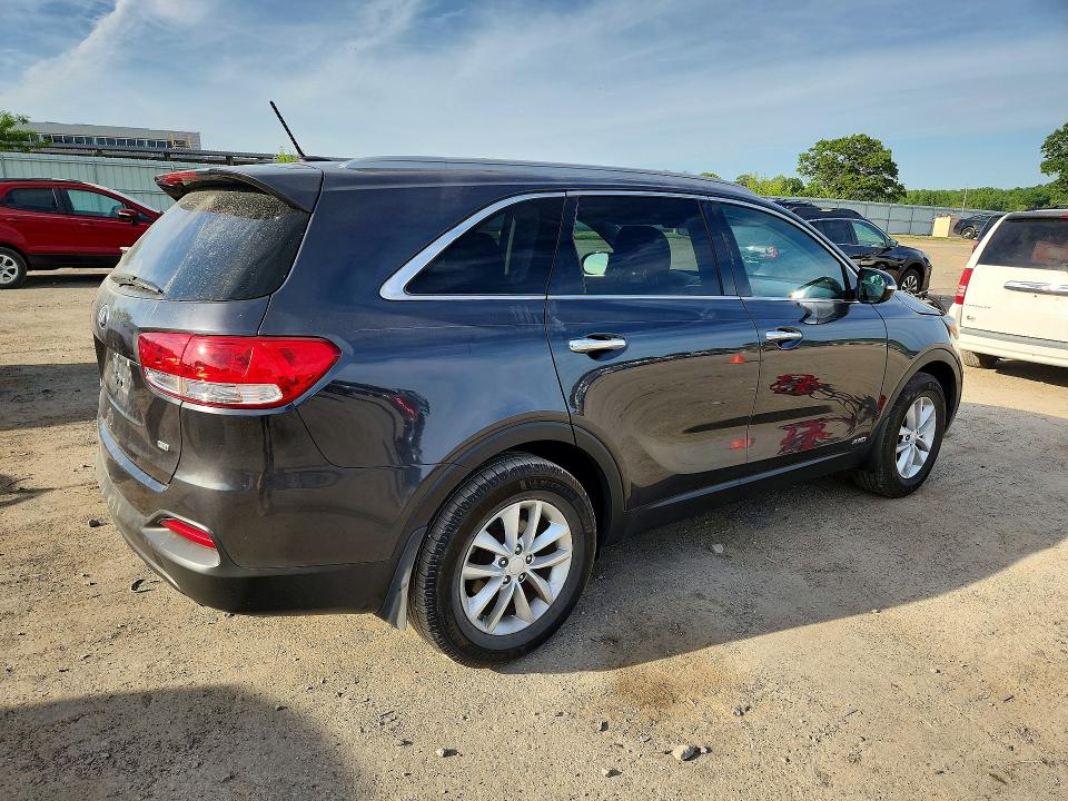 2017 Kia Sorento VIN 5XYPGDA30HG259880 COPART salvage auction — HAIL, Wi - Junked Vehicle Bill Of Sale, sold $2,050 on 2026-07-07 (photo 3)