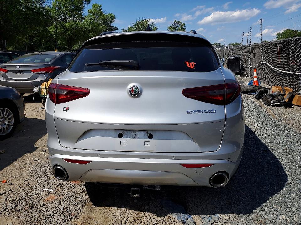 2020 Alfa romeo Stelvio VIN ZASPAKBN2L7C91703 COPART salvage auction — FRONT END, Salvage Title, sold $4,150 on 2026-08-20 (photo 6)