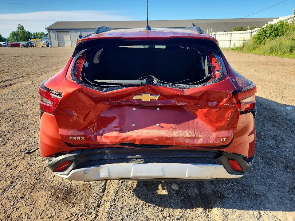 2024 Chevrolet Trax VIN KL77LHE21RC101006 COPART salvage auction — REAR END, Mi - Certificate Of Title, sold $200 on 2026-07-29 (photo 6)