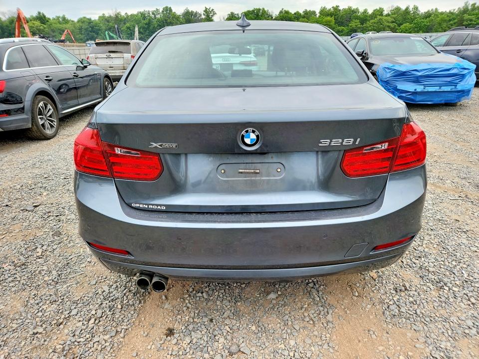2015 BMW 3er VIN WBA3B5G57FNS15325 COPART salvage auction — FRONT END, Nj - Certificate Of Title, sold $1,050 on 2026-08-21 (photo 6)