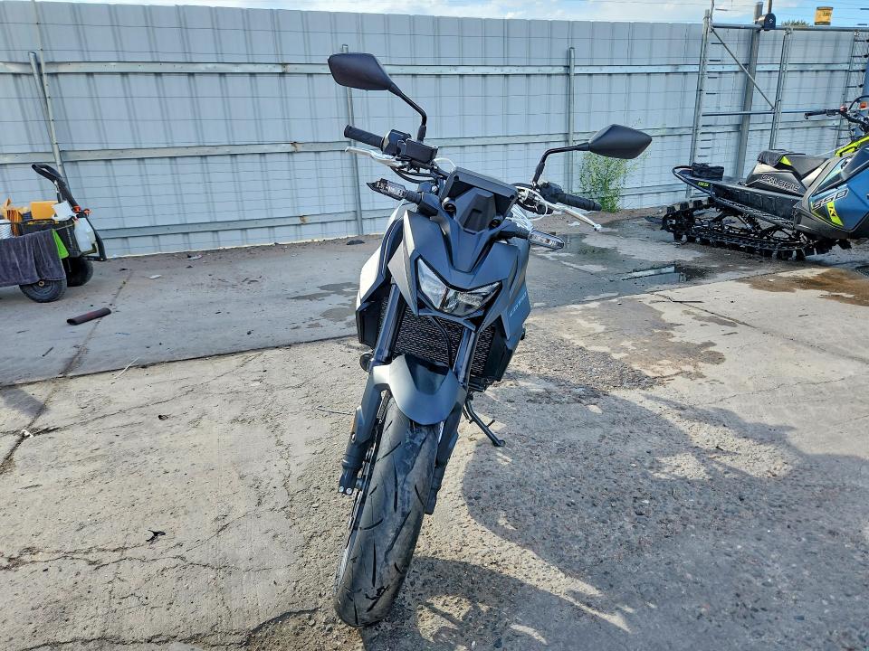 2025 Honda VIN JH2RH2406SK003098 COPART salvage auction — SIDE, Co - Salvage Title, sold $3,900 on 2026-07-06 (photo 2)