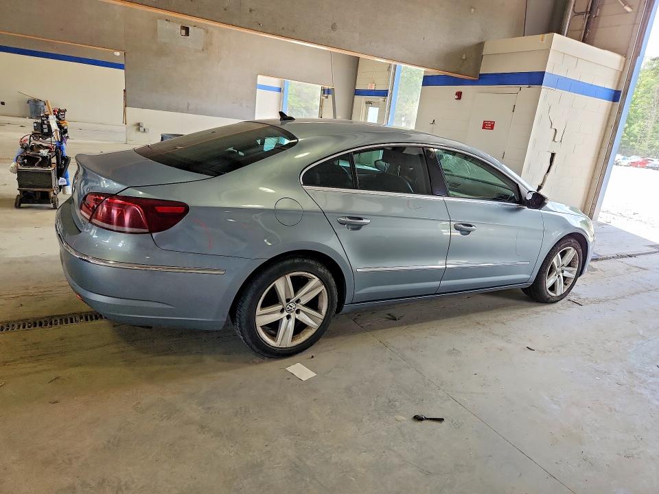 2013 Volkswagen VIN WVWBP7AN3DE562412 COPART salvage auction — ROOF, Va - Cert Of Title - Salvage, sold $225 on 2026-07-10 (photo 3)