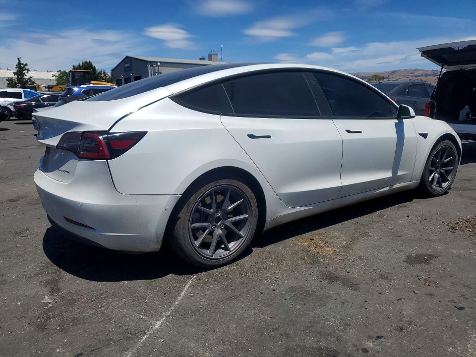 2021 Tesla Model 3 VIN 5YJ3E1EB7MF928474 COPART salvage auction — REAR END, Ca - Salvage Certificate, sold $60 on 2026-07-28 (photo 3)