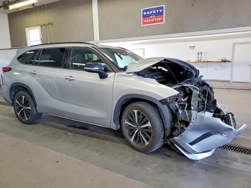 2022 Toyota Highlander VIN 5TDJZRBH5NS219221 COPART salvage auction — FRONT END, Wa - Bill Of Sale, sold $7,500 on 2026-07-06 (photo 4)