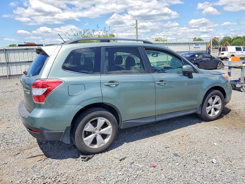 2015 Subaru Forester VIN JF2SJARC4FH413169 COPART salvage auction — Burn Engine, NJ - CERT OF TITLE-SALVAGE, sold $375 on 2026-07-24 (photo 3)