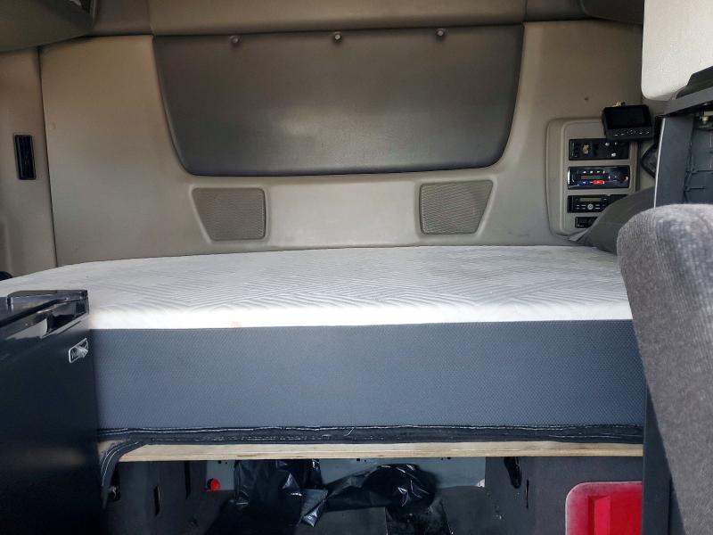 2019 International Lt VIN 3HSDZTZR3KN611135 COPART salvage auction — MINOR DENT/SCRATCHES, Ga - Certificate Of Title, sold $1,800 on 2026-07-28 (photo 6)