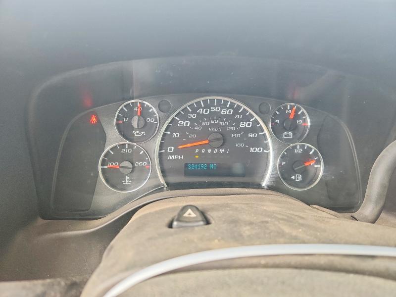 2019 Gmc Savana VIN 7GZ67UCG5KN005791 COPART salvage auction — NORMAL WEAR, Me - Certificate Of Title, sold $2,500 on 2026-07-29 (photo 9)