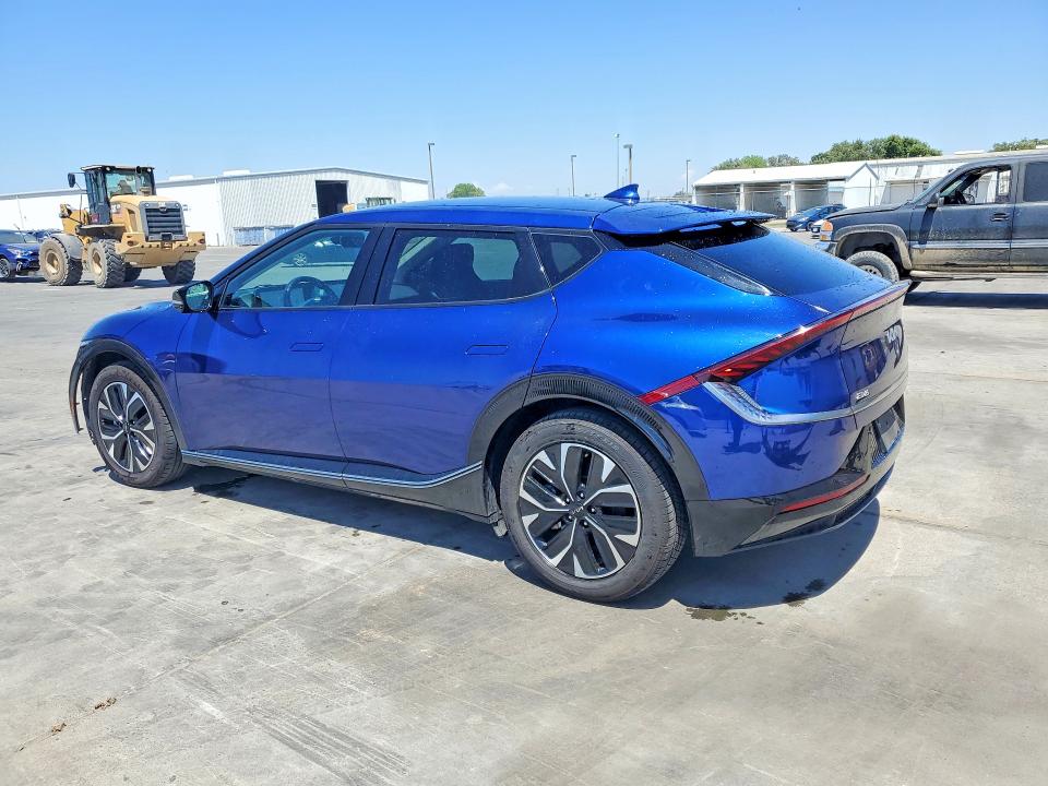 2023 Kia Ev6 VIN KNDC34LA7P5150037 COPART salvage auction — FRONT END, Ca - Certificate Of Title, sold $8,300 on 2026-07-06 (photo 2)