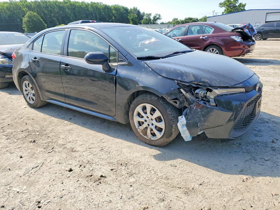 2022 Toyota Corolla VIN JTDEPMAE8NJ190229 COPART salvage auction — FRONT END, VA - CERT OF TITLE - SALVAGE, sold $3,400 on 2026-07-28 (photo 4)