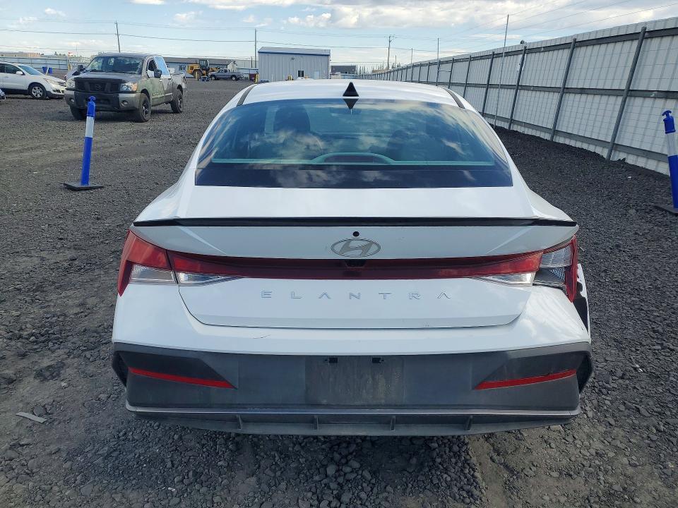 2026 Hyundai Elantra VIN KMHLM4DG9TU138709 COPART salvage auction — REAR END, WA - BILL OF SALE, sold $7,100 on 2026-07-13 (photo 6)