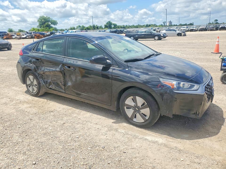 2021 Hyundai Ioniq VIN KMHC65LC7MU257942 COPART salvage auction — SIDE, Tx - Salvage Vehicle Title, sold $2,200 on 2026-07-29 (photo 4)